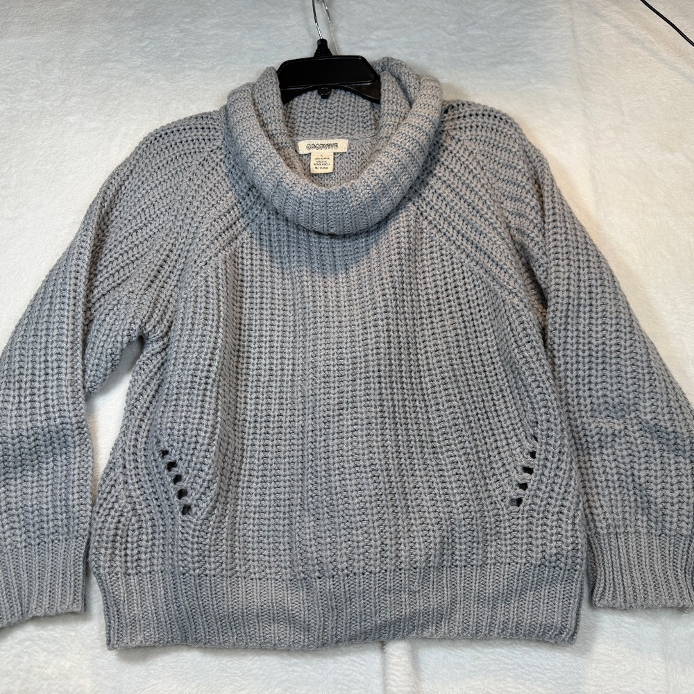 Cocovive Cropped Sweater Womens Size Small Gray Chunky Knit Turtleneck Preppy